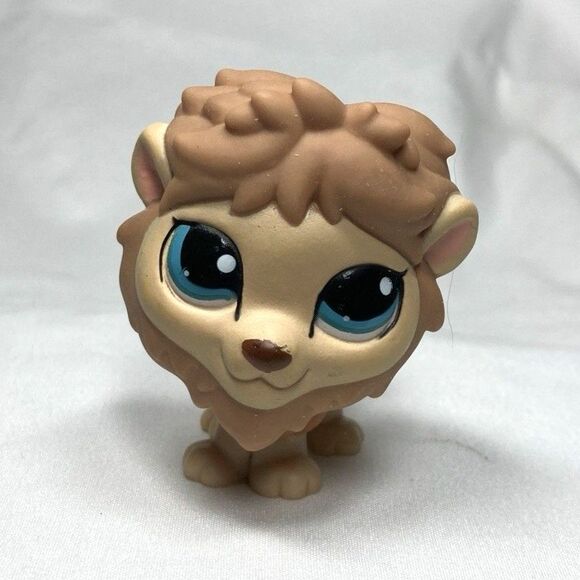 Littlest Pet Shop Lion #1112 Rare Hasbro Pets Around The World Collection 2009 - Picture 15 of 16